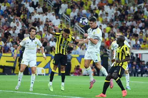 النصر يواصل الصدارة والاتحاد يستعيد توازنه.. ترتيب الدوري السعودي